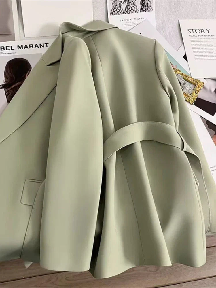 Elegancka Marynarka Damska Wiązana Na Pasek | Stylowa Kobiecość