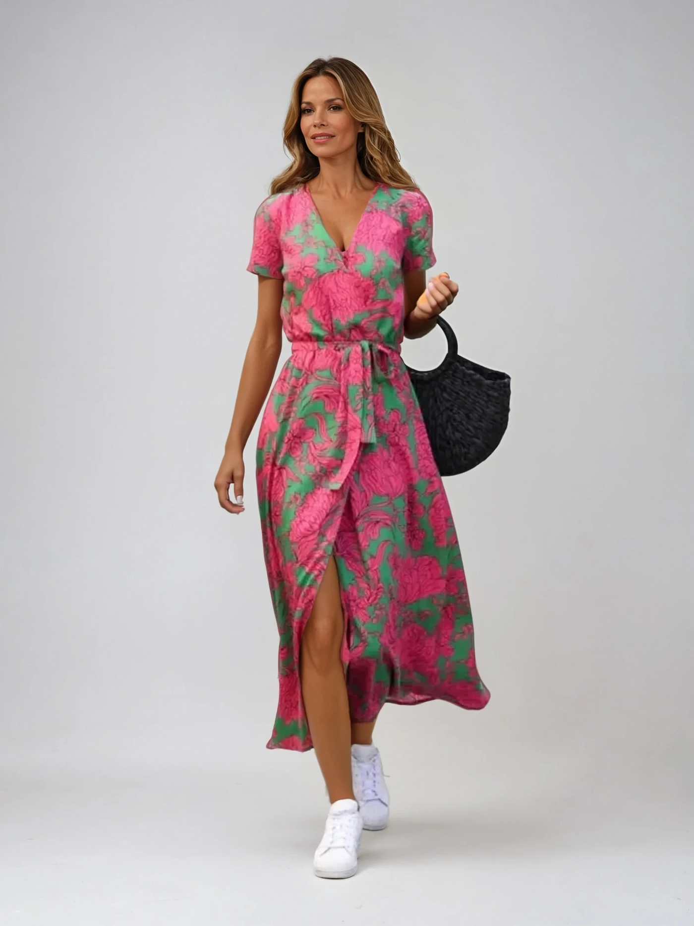 Suzanne - Elegancka sukienka z dekoltem w kształcie litery V